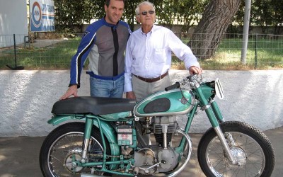 Ο Βασίλης Ορφανός στο 1ο Σιρκουί Μοτοσυκλέτας και Αυτοκινήτου στο Τατόι στις 9 Σεπτεμβρίου 2012