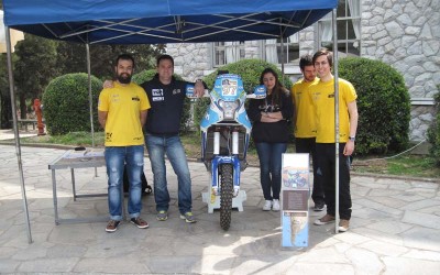 Ο Βασίλης Ορφανός κριτής στους Τελικούς F1 Schools στο Κολλέγιο Ανατόλια στη Θεσσαλονίκη